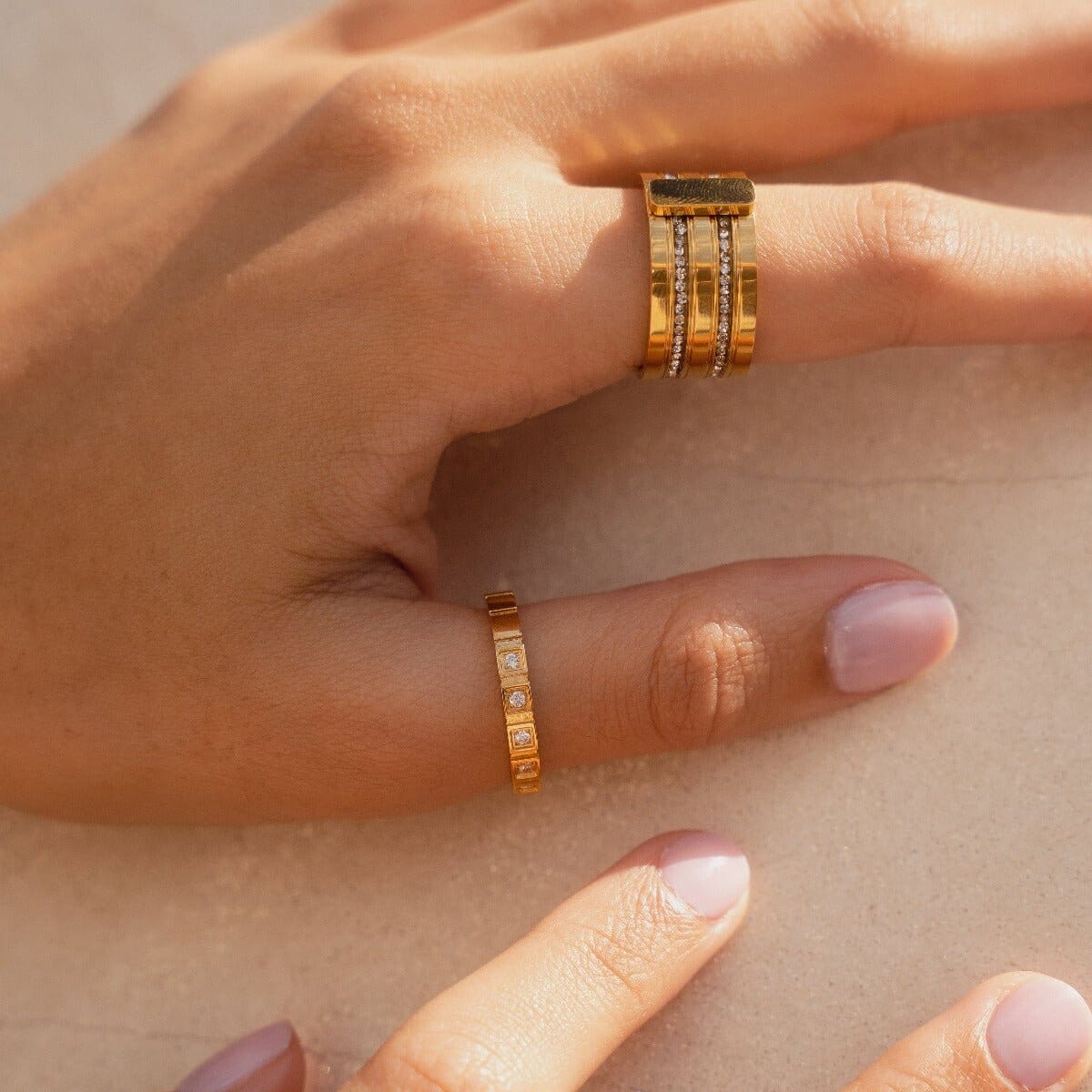 Anel Caviar Stack Banhado em Ouro 18K Anel Caviar Stack Banhado em Ouro 18K Minha loja