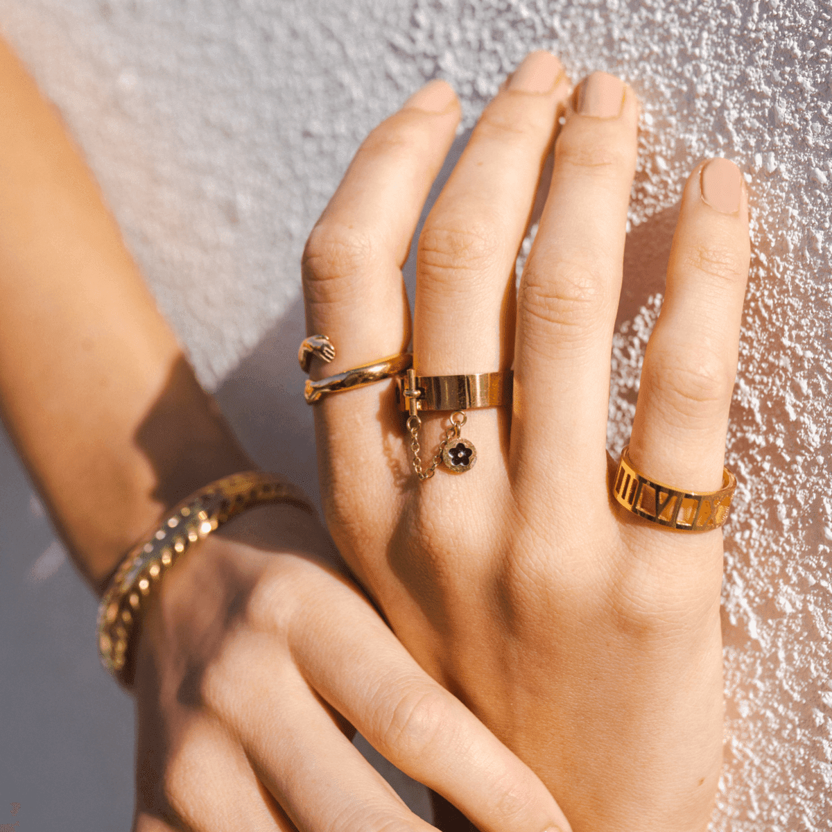 Anel Charme Banhado em Ouro 18K Anel Charme Banhado em Ouro 18K Minha loja