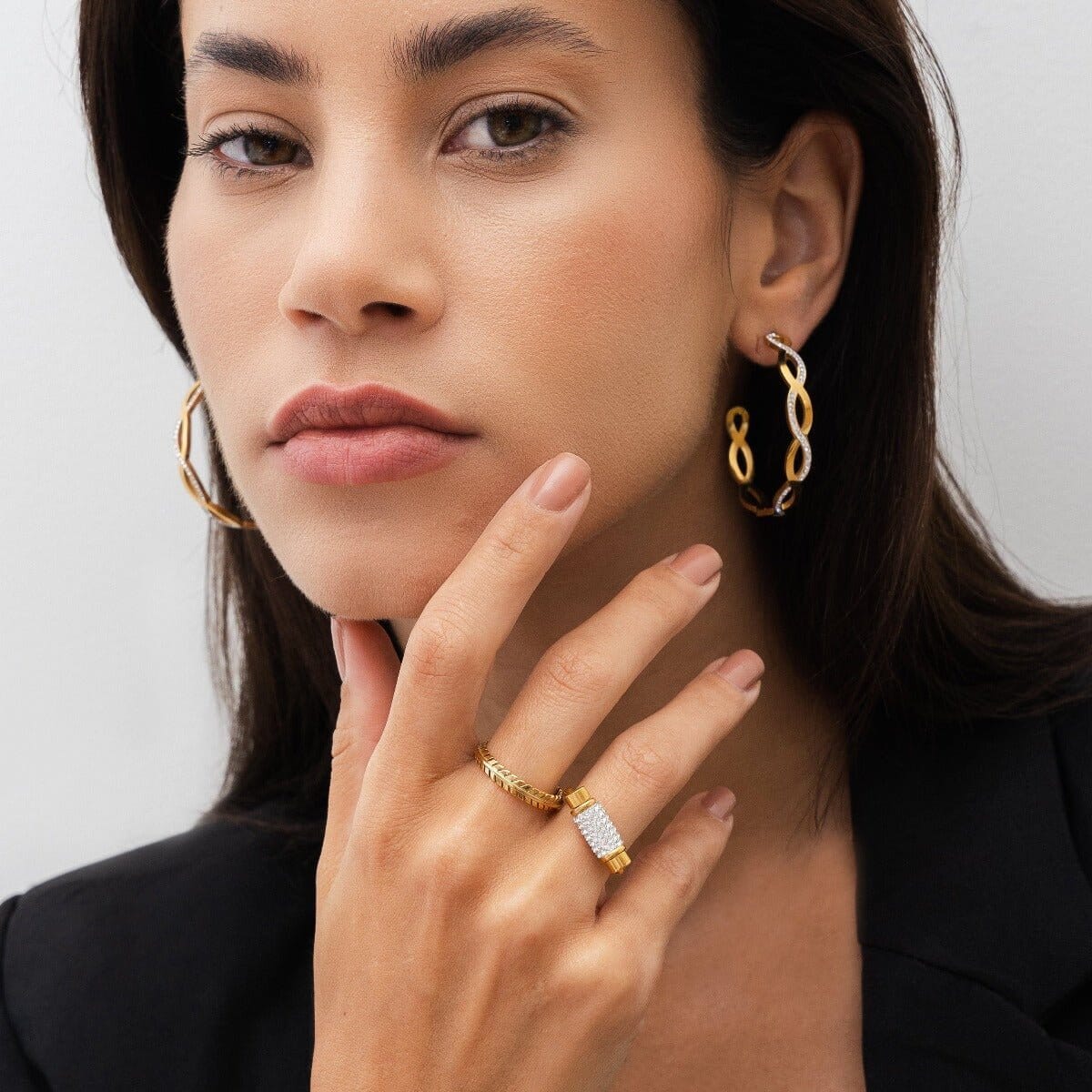 Anel Glitz Giratório Banhado em Ouro 18K Anel Glitz Giratório Banhado em Ouro 18K Minha loja