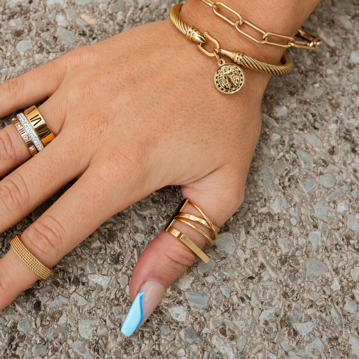 Anel Haute Banhado em Ouro 18K Anel Haute Banhado em Ouro 18K Minha loja