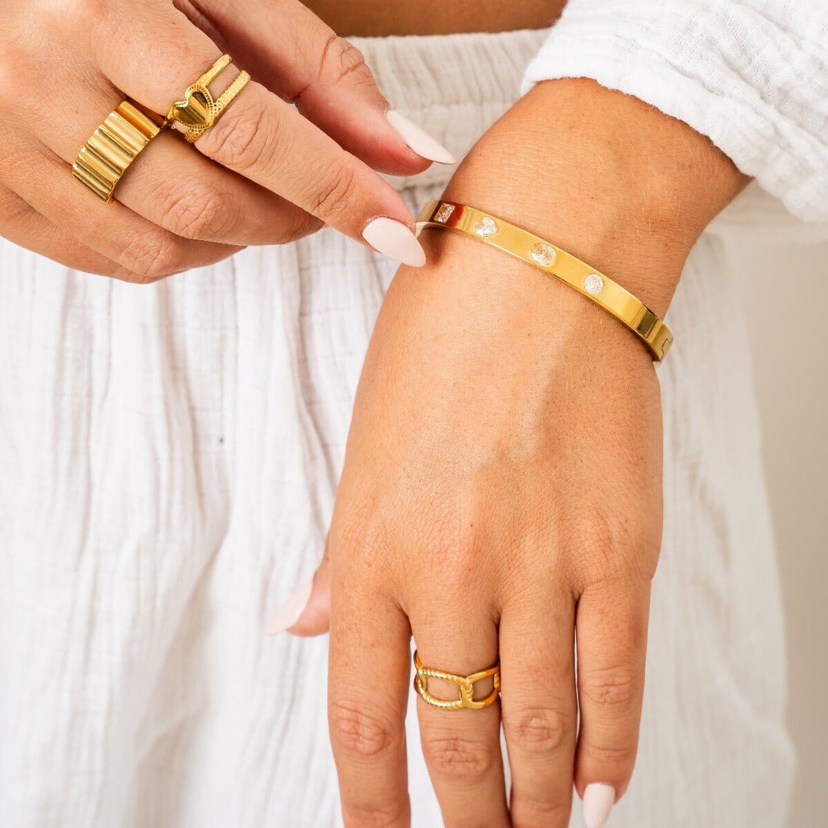 Anel Link Ajustável Banhado em Ouro 18k Anel Link Ajustável Banhado em Ouro 18k Minha loja