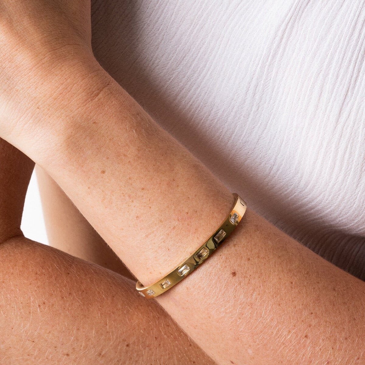 Bracelete Carved Banhado em Ouro 18k Bracelete Carved Banhado em Ouro 18k Minha loja