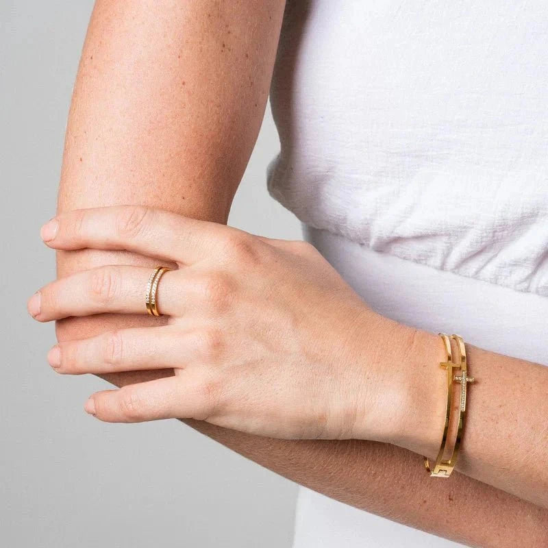 Bracelete Cruz Banhado em Ouro 18k Bracelete Cruz Banhado em Ouro 18k Minha loja