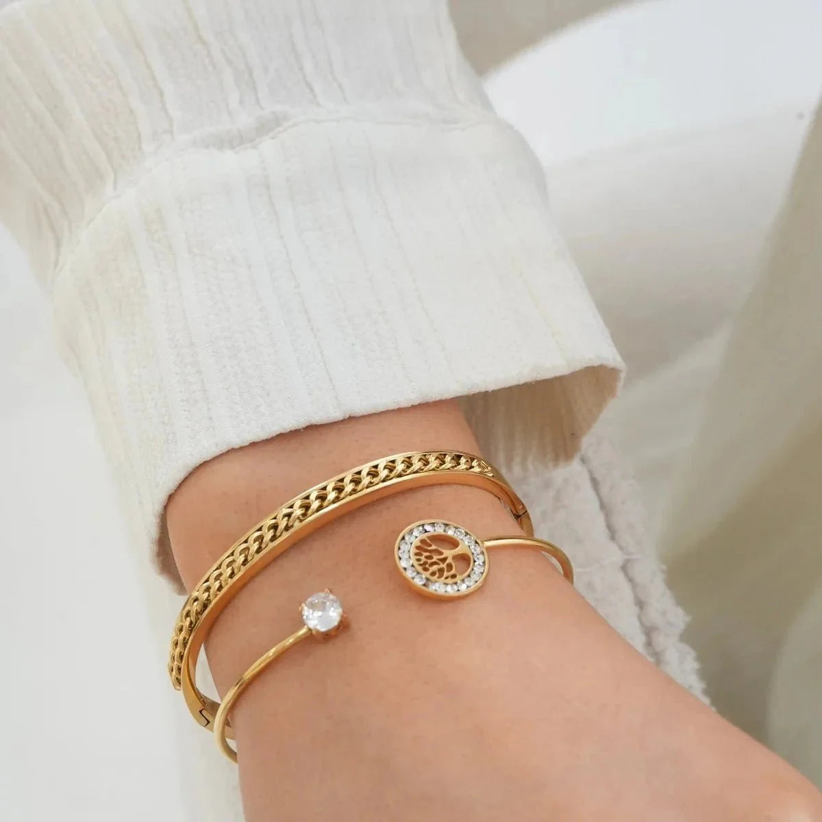 Bracelete Elos Banhado em Ouro 18K Bracelete Elos Banhado em Ouro 18K Minha loja