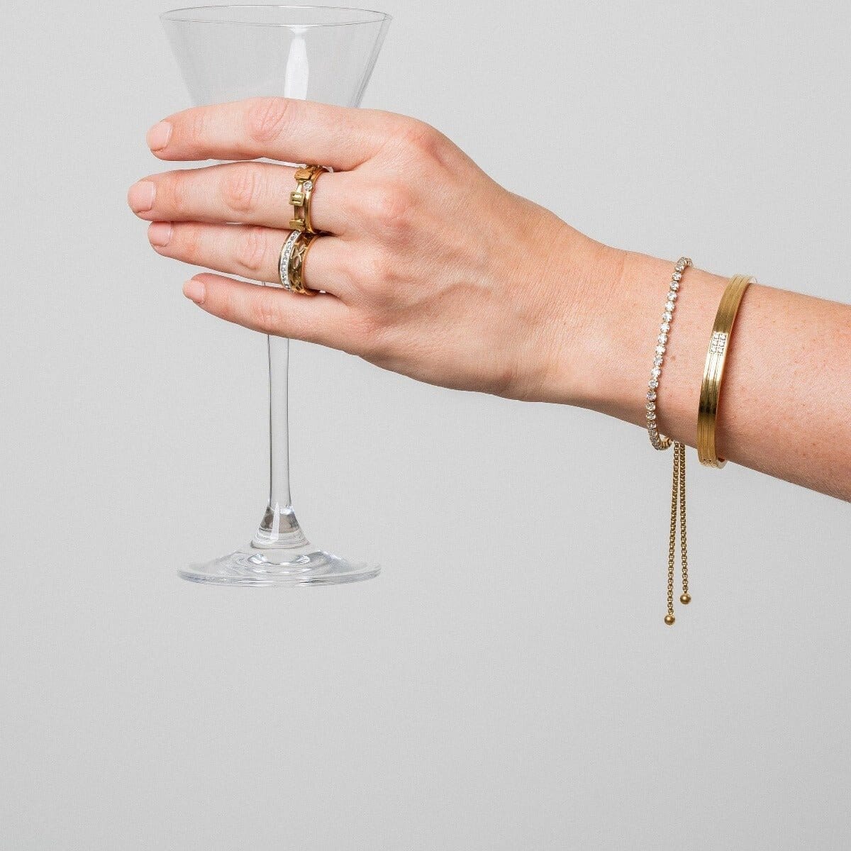 Bracelete Hanna Banhado em Ouro 18k Bracelete Hanna Banhado em Ouro 18k Minha loja