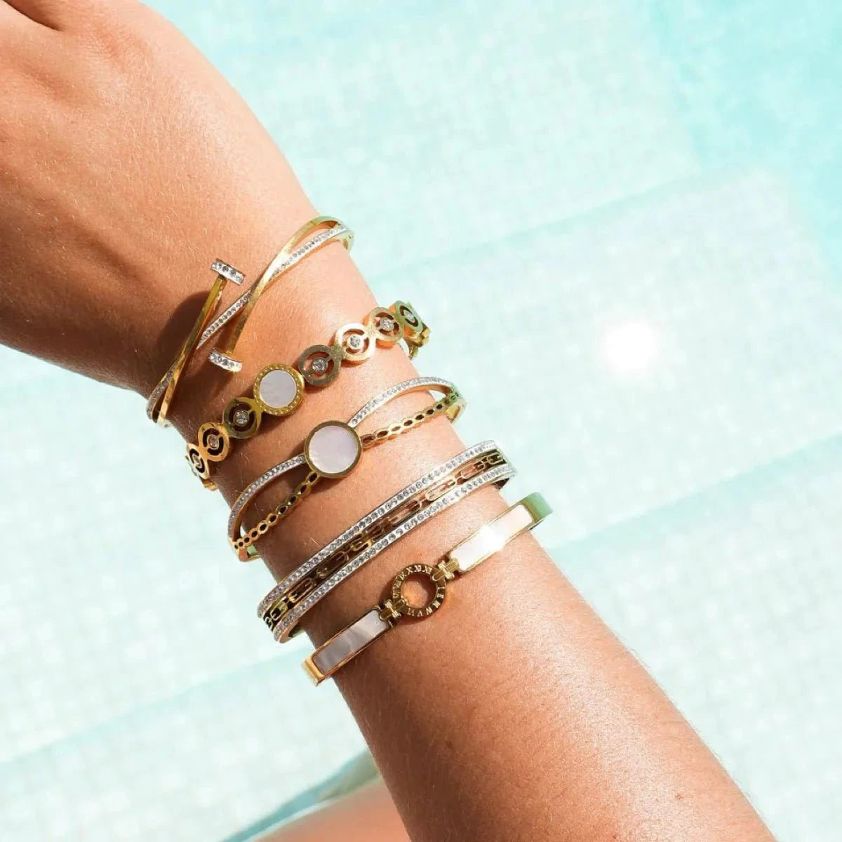 Bracelete Ivy Pedra Cristais Banhado em Ouro 18k Bracelete Ivy Pedra Cristais - Ouro Minha loja