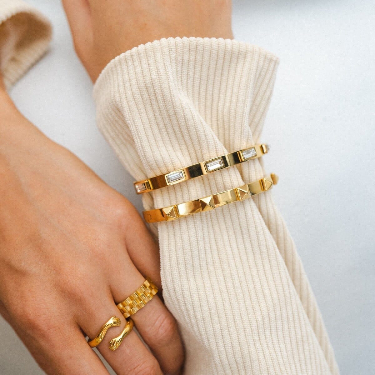 Bracelete Tachas Banhado em Ouro 18K Bracelete Tachas Banhado em Ouro 18K Minha loja