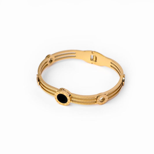 Bracelete Tríplice Ônix Banhado em Ouro 18k Bracelete Tríplice Ônix Banhado em Ouro 18k Minha loja Ouro