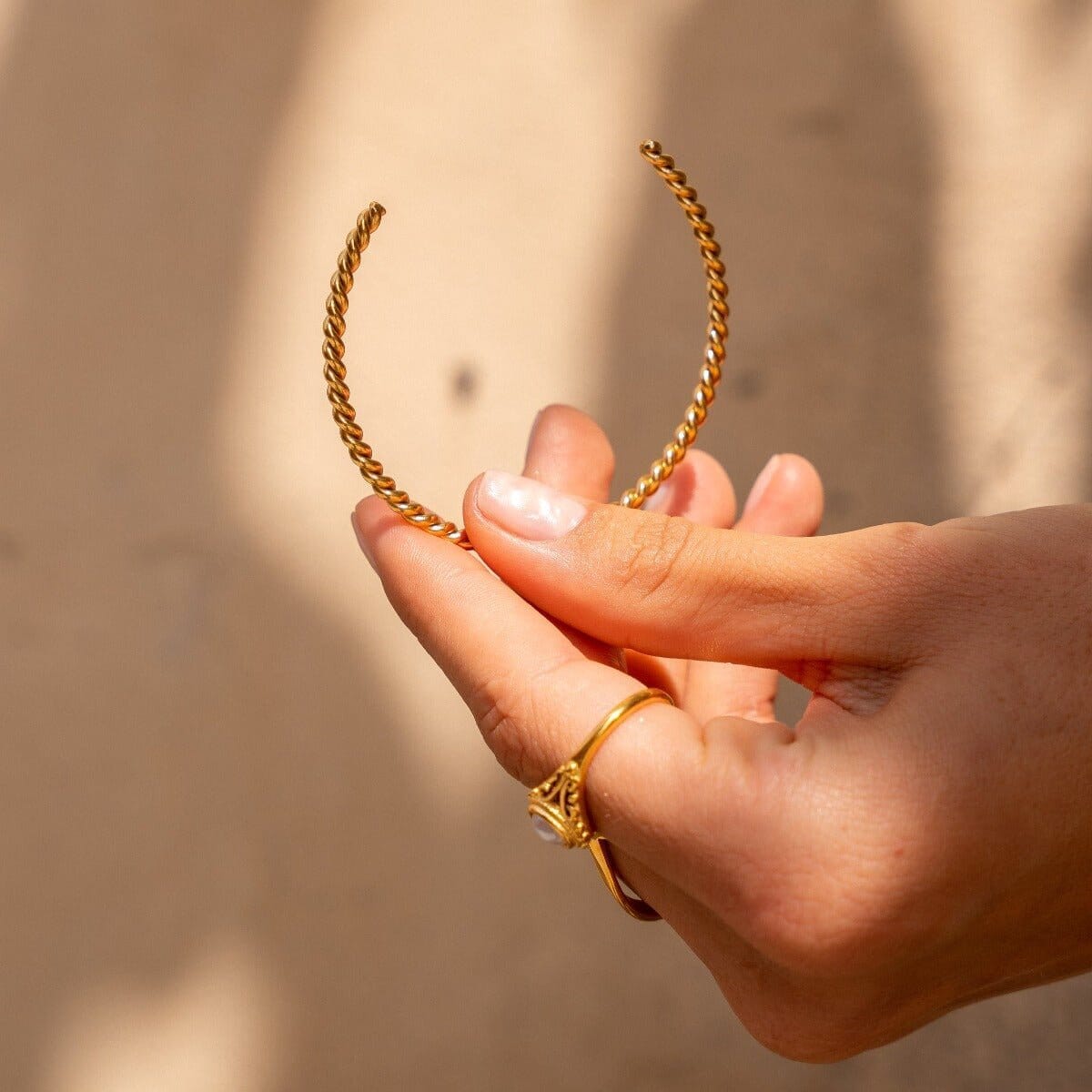 Bracelete Twist Banhado em Ouro 18K Bracelete Twist Banhado em Ouro 18K Minha loja