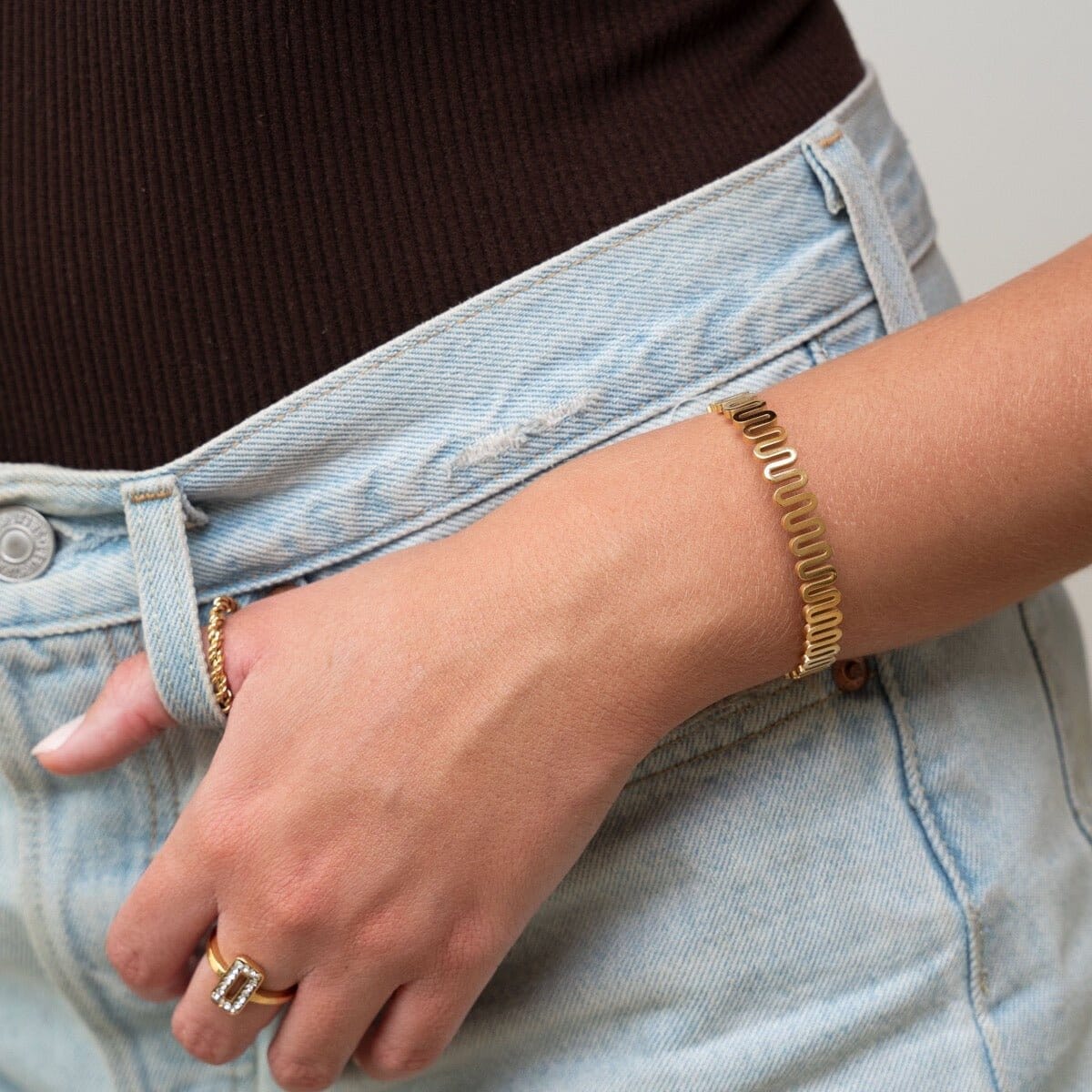 Bracelete Zig Zag Banhado em Ouro 18K Bracelete Zig Zag Banhado em Ouro 18K Minha loja