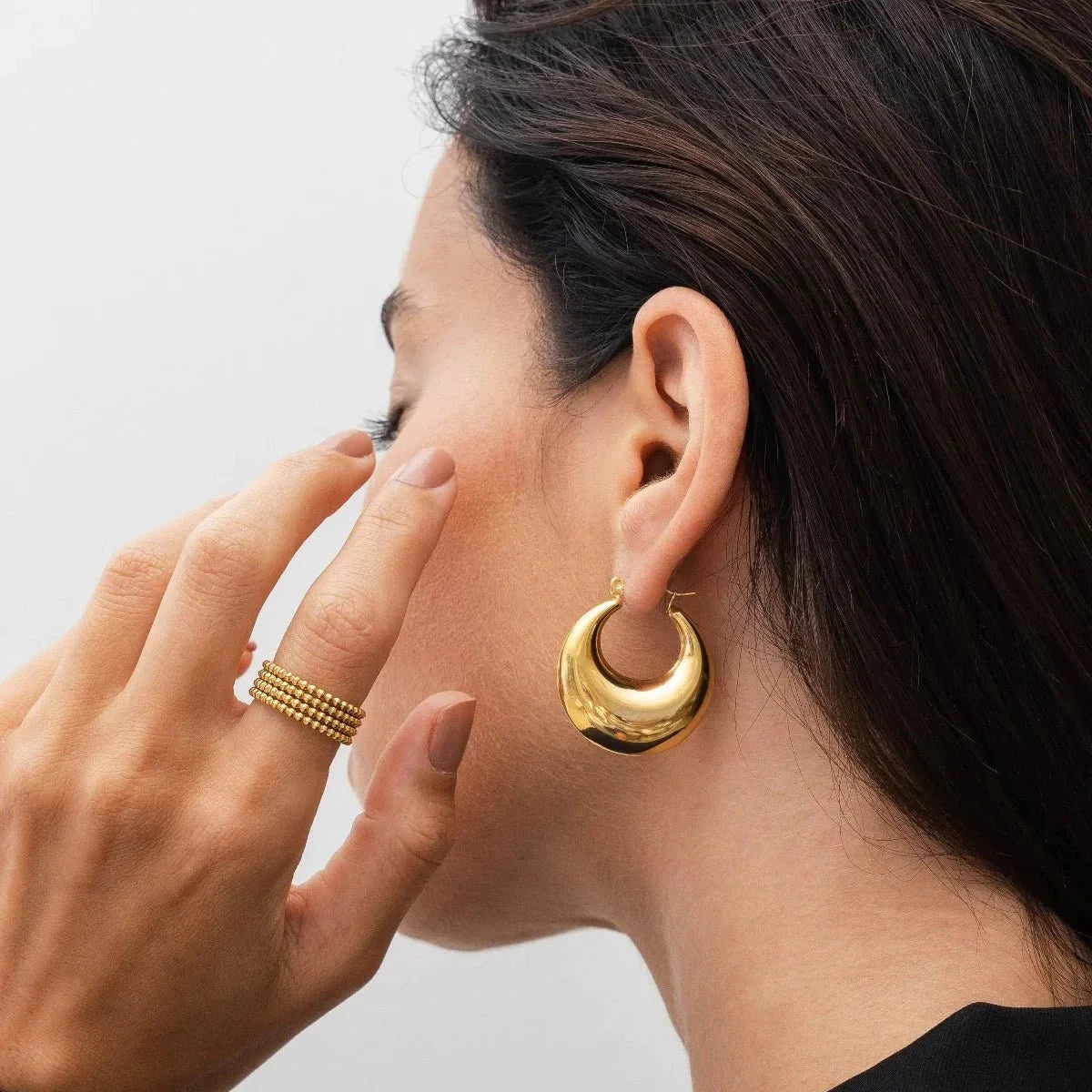 Brincos de Argola Bold Eva Banhado em Ouro 18k Brincos de Argola Bold Eva Banhado em Ouro 18k Minha loja