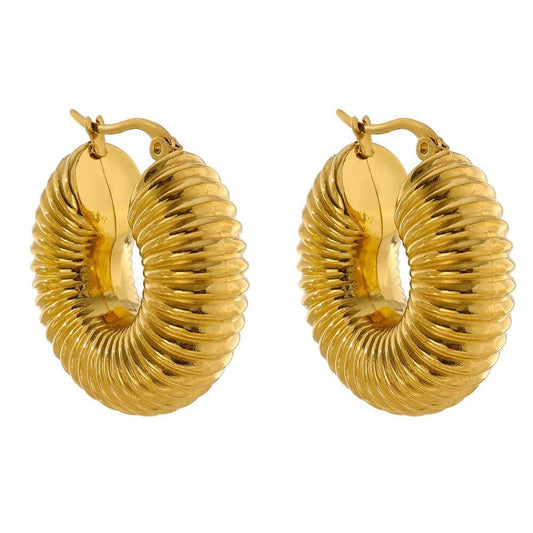 Brincos de Argolas Bold Ziza Banhado em Ouro 18k Brincos de Argolas Bold Ziza Banhado em Ouro 18k Minha loja Ouro
