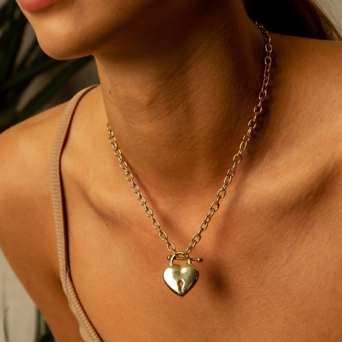 Colar Amor Eterno Coração Folheado A Ouro 18k Colar Amor Eterno Coração Folheado A Ouro 18k Minha loja