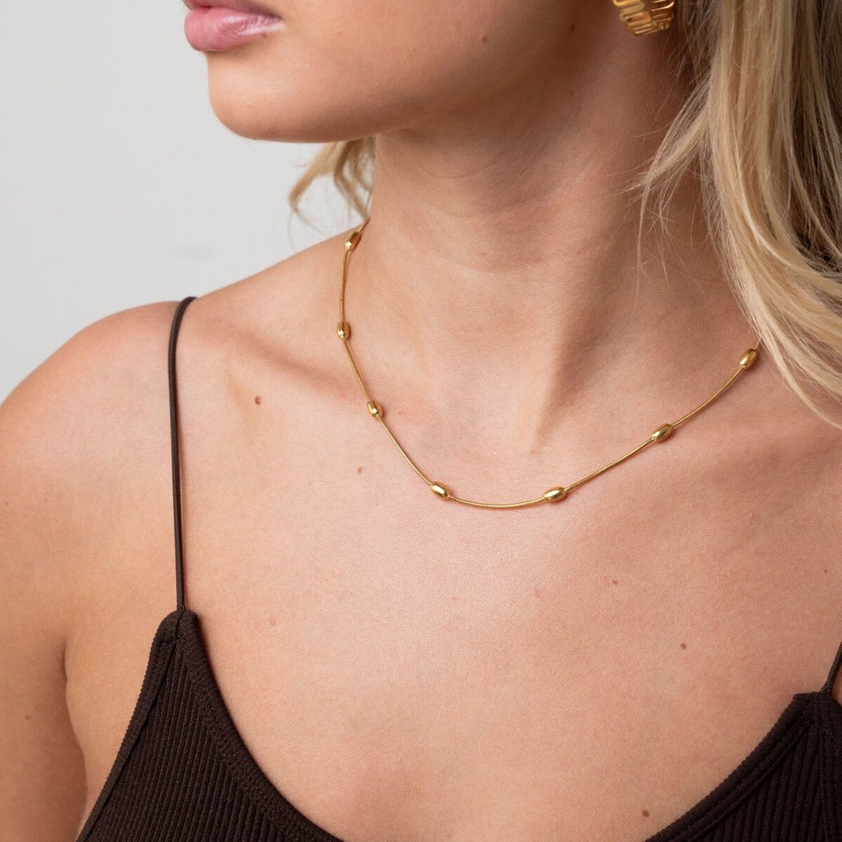 Colar Esfera Banhado em Ouro 18K Colar Esfera Banhado em Ouro 18K Minha loja