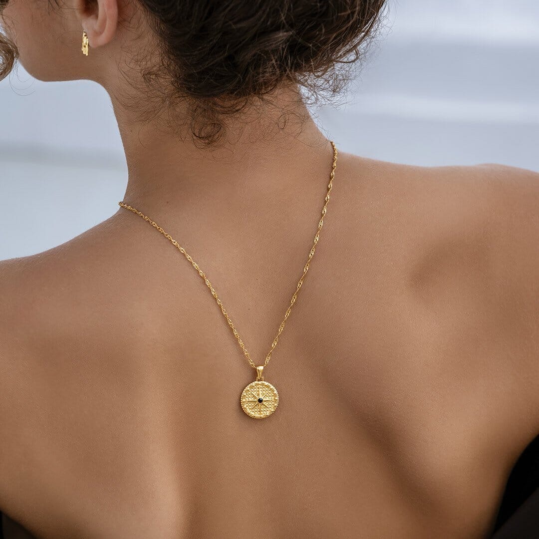 Colar Estrela Rosa dos Ventos Banhado em Ouro 18k Colar Estrela Rosa dos Ventos Banhado em Ouro 18k Minha loja