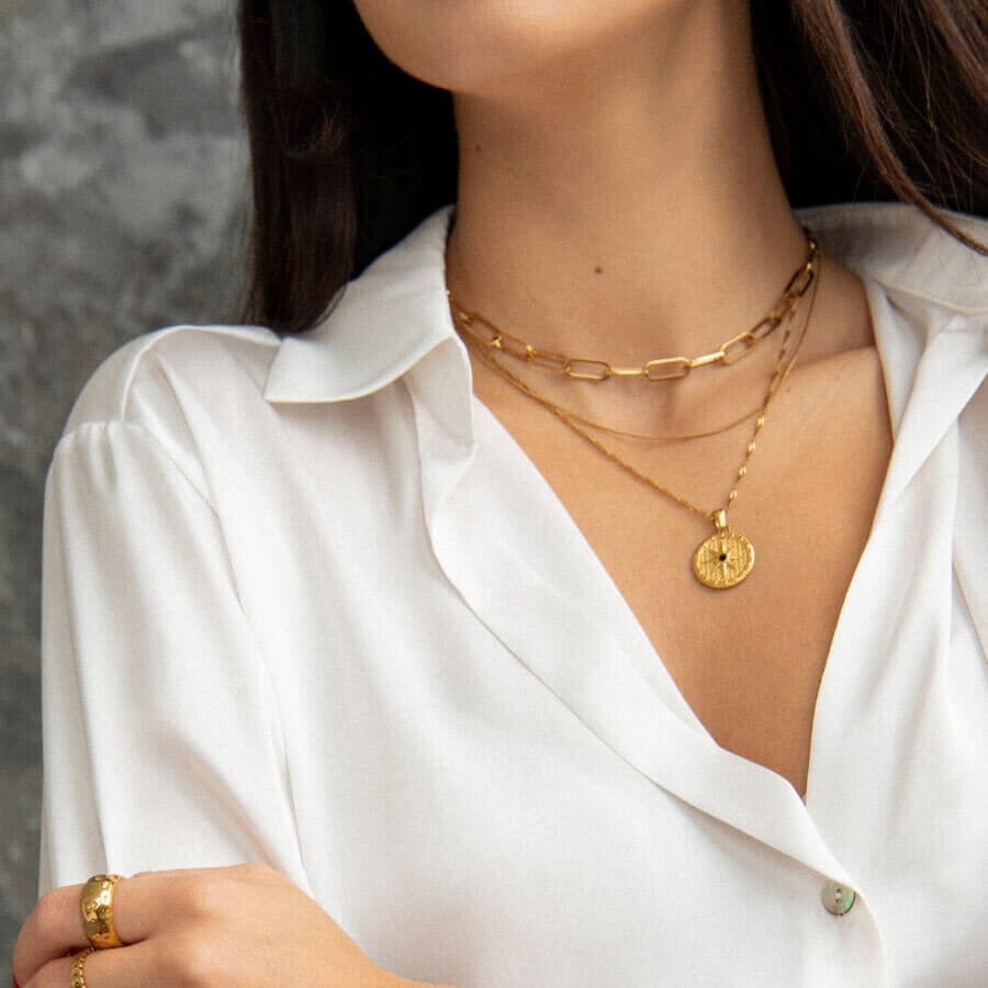Colar Estrela Rosa dos Ventos Banhado em Ouro 18k Colar Estrela Rosa dos Ventos Banhado em Ouro 18k Minha loja