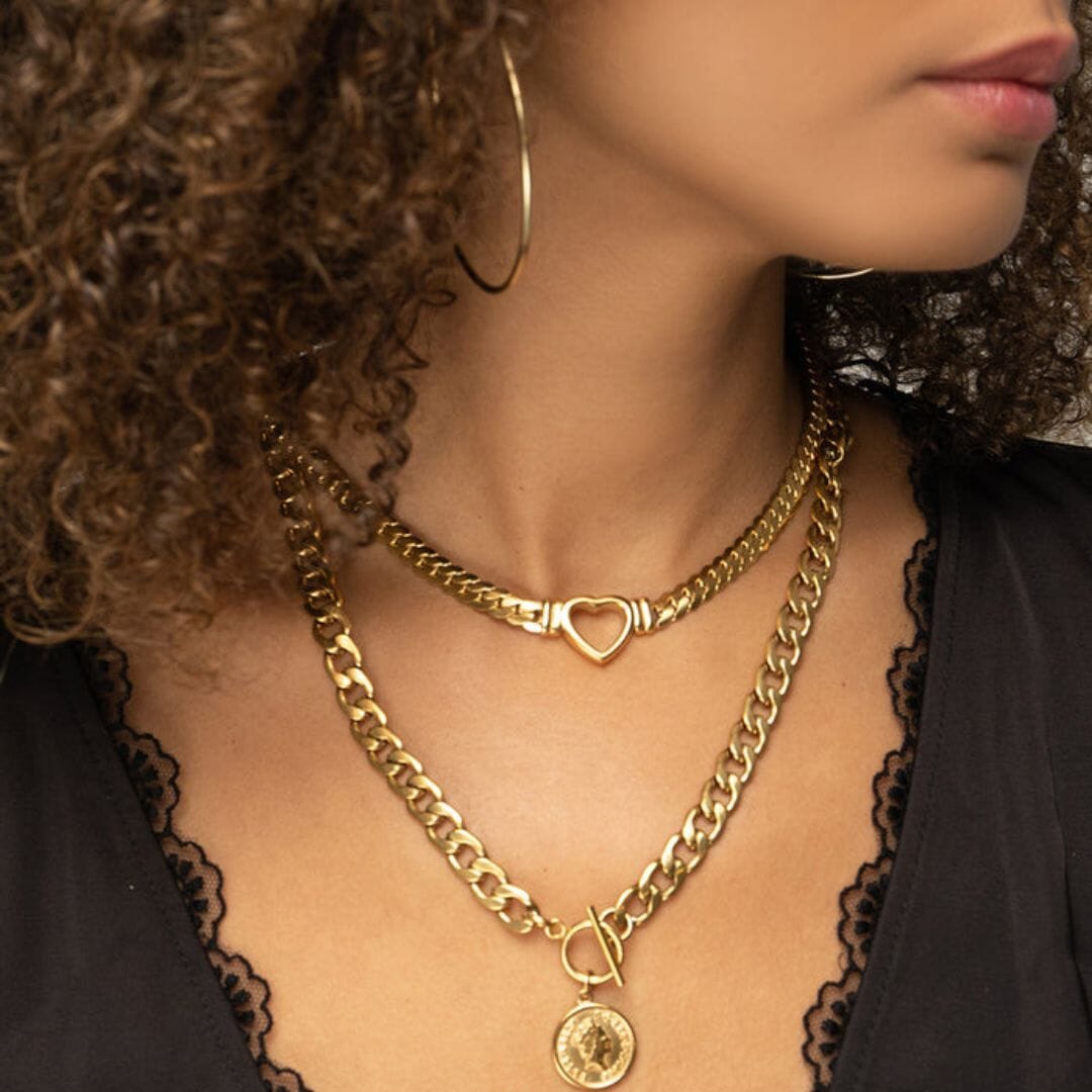 Colar Gargantilha Coração Minimalista Banhado em Ouro 18K Colar Gargantilha Coração Minimalista Banhado em Ouro 18K Minha loja