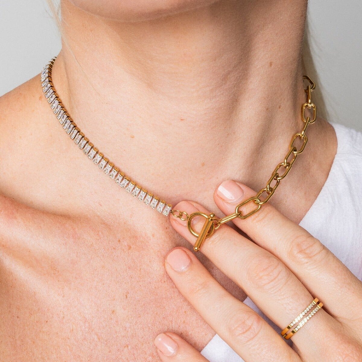 Colar Gargantilha Riviera Baguete Banhado em Ouro 18k Colar Gargantilha Riviera Baguete Banhado em Ouro 18 Minha loja