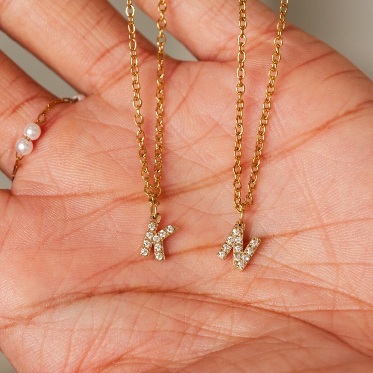 Colar Letra Inicial Stone Banhado em Ouro 18K Colar Letra Inicial Stone Banhado em Ouro 18K Minha loja