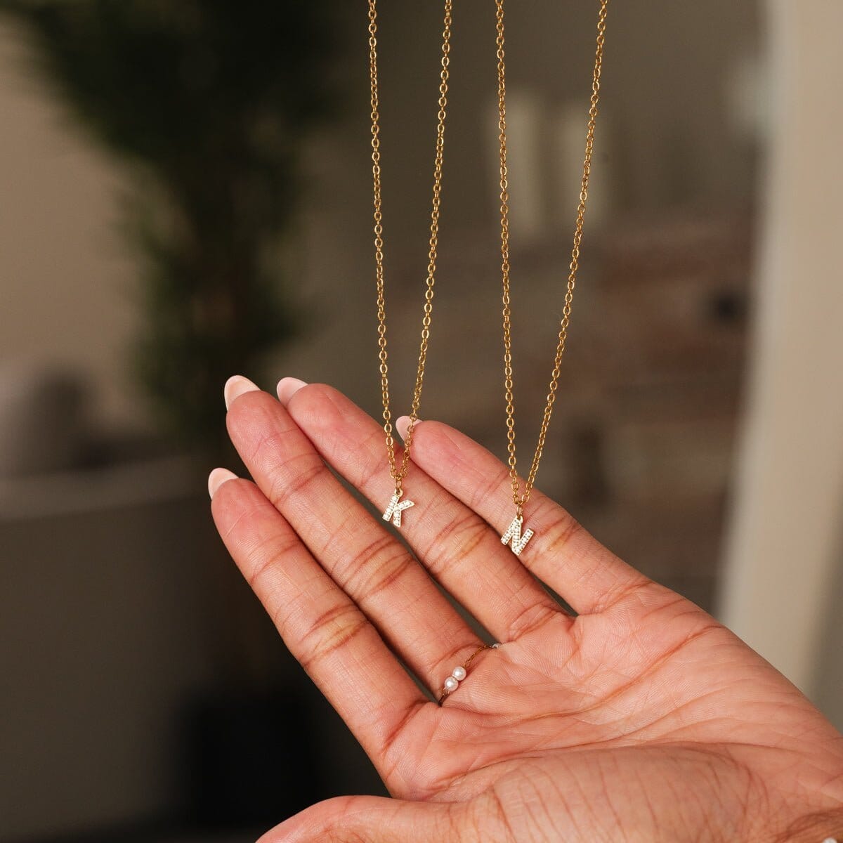 Colar Letra Inicial Stone Banhado em Ouro 18K Colar Letra Inicial Stone Banhado em Ouro 18K Minha loja