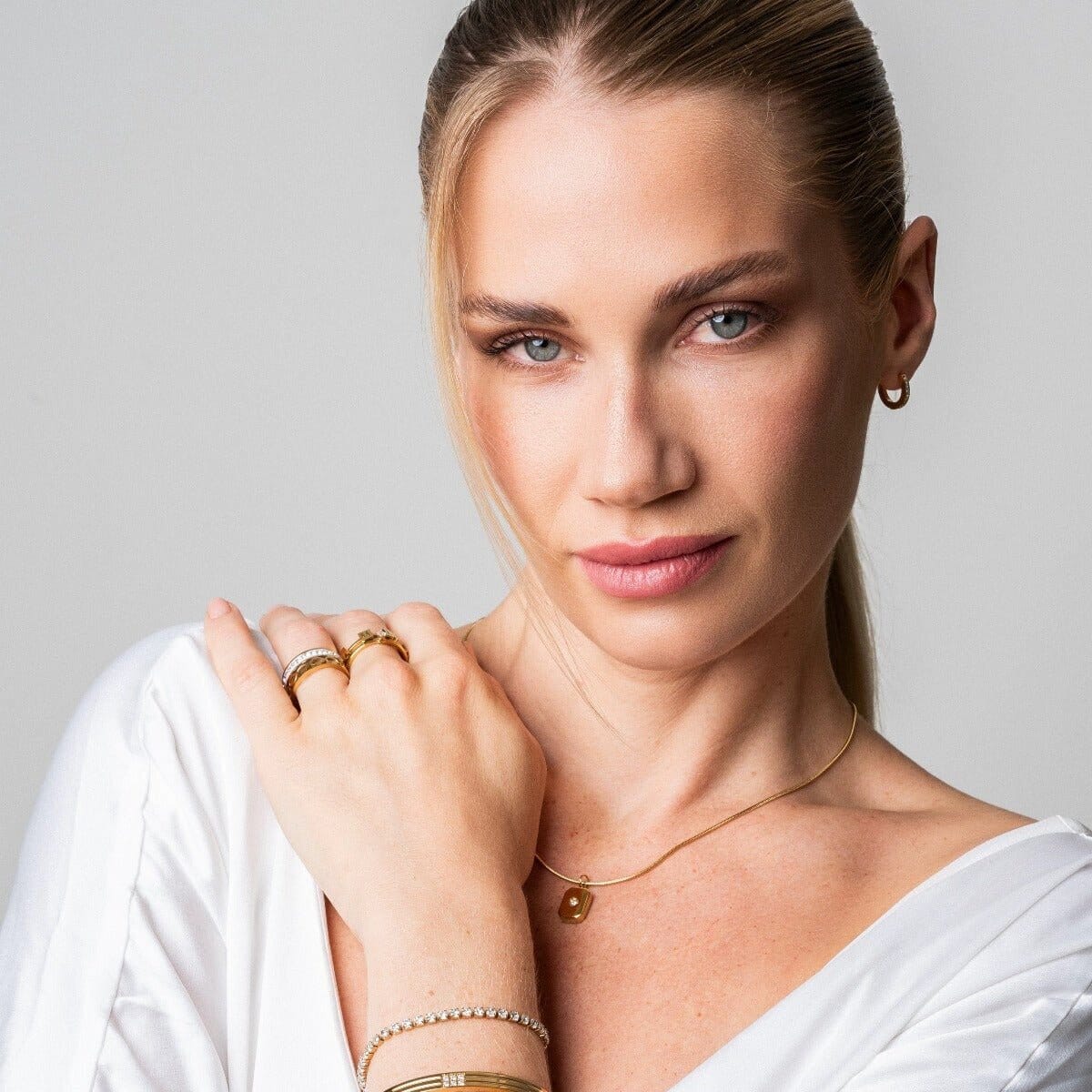 Colar Shine Pingente Banhado em Ouro 18k Colar Shine Pingente Banhado em Ouro 18k Minha loja