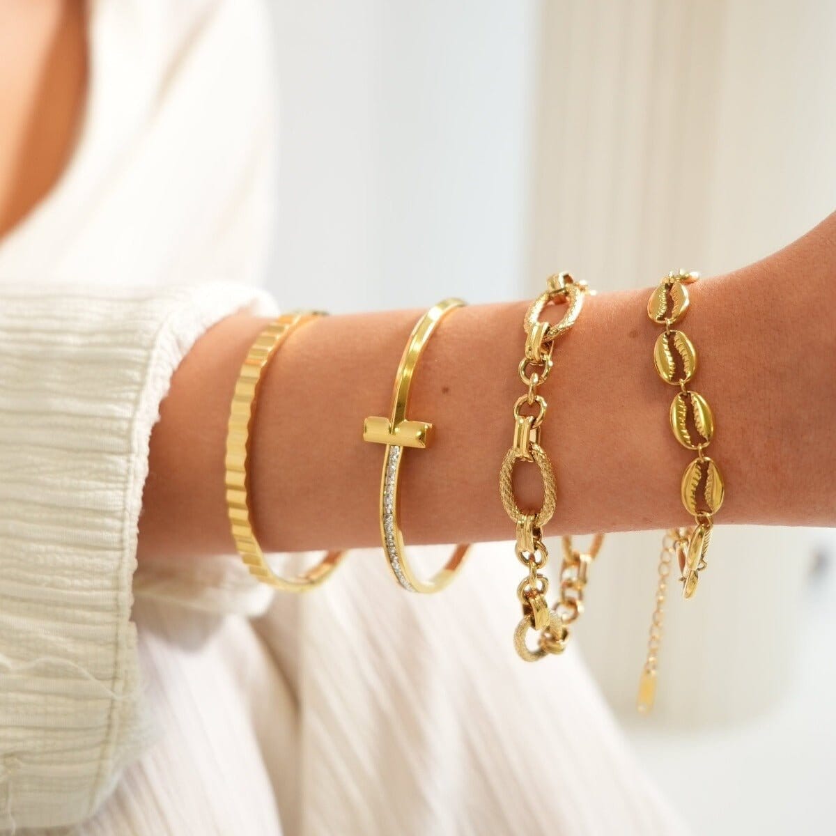 Pulseira Lux Banhada em Ouro 18k Pulseira Lux Banhada em Ouro 18k Minha loja