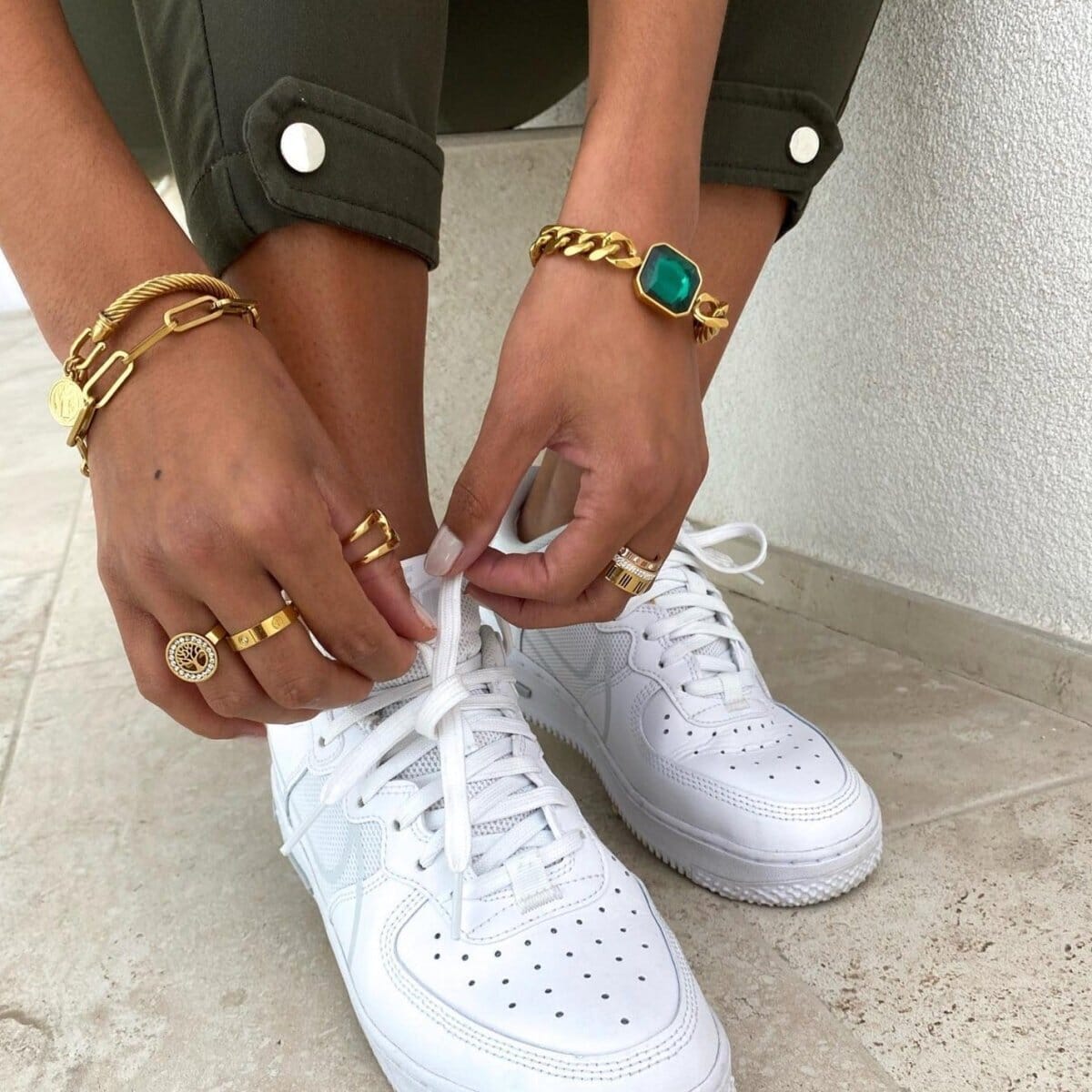 Pulseira Rich Pedra Verde Esmeralda Banho Ouro 18k Pulseira Rich Pedra Verde Esmeralda Banho Ouro 18k Minha loja