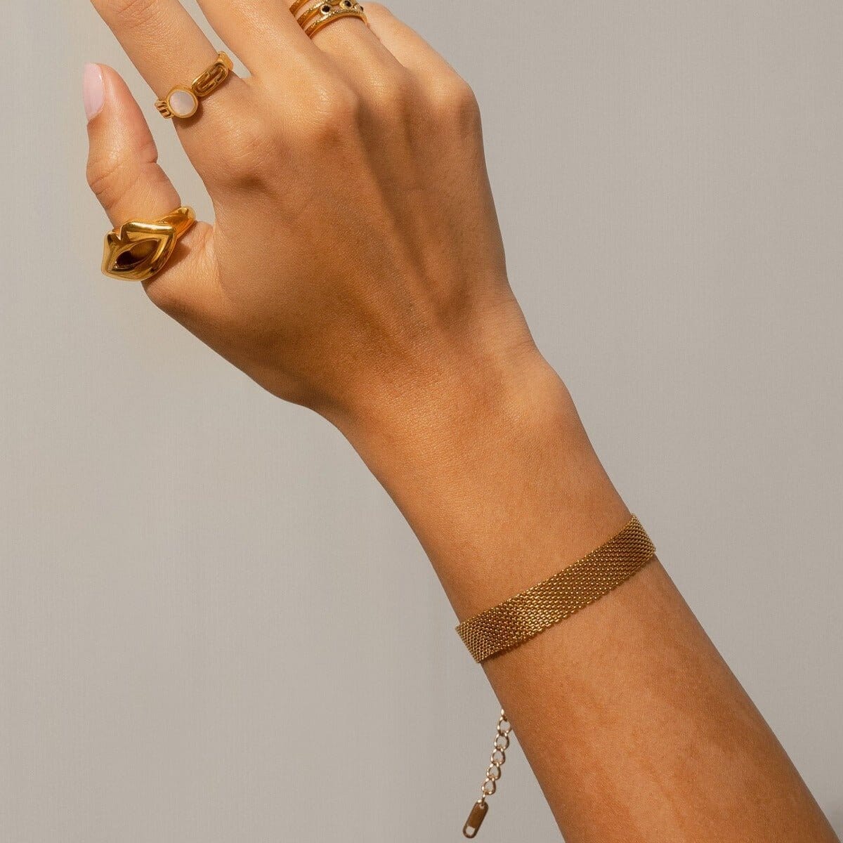Pulseira Trama Lisa Banhada em Ouro 18K Pulseira Trama Lisa Banhada em Ouro 18K Minha loja