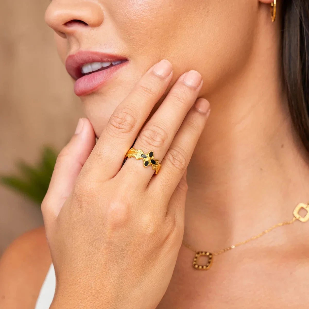Anel Ajustável Blossom Banhado em Ouro 18K Anel Ajustável Blossom Banhado em Ouro 18K Minha loja 
