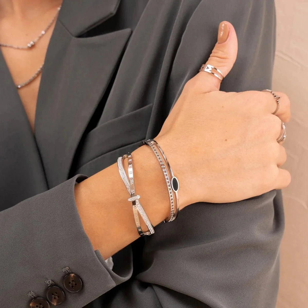 Bracelete Camadas Ônix - Prata Bracelete Camadas Ônix - Prata Minha loja 