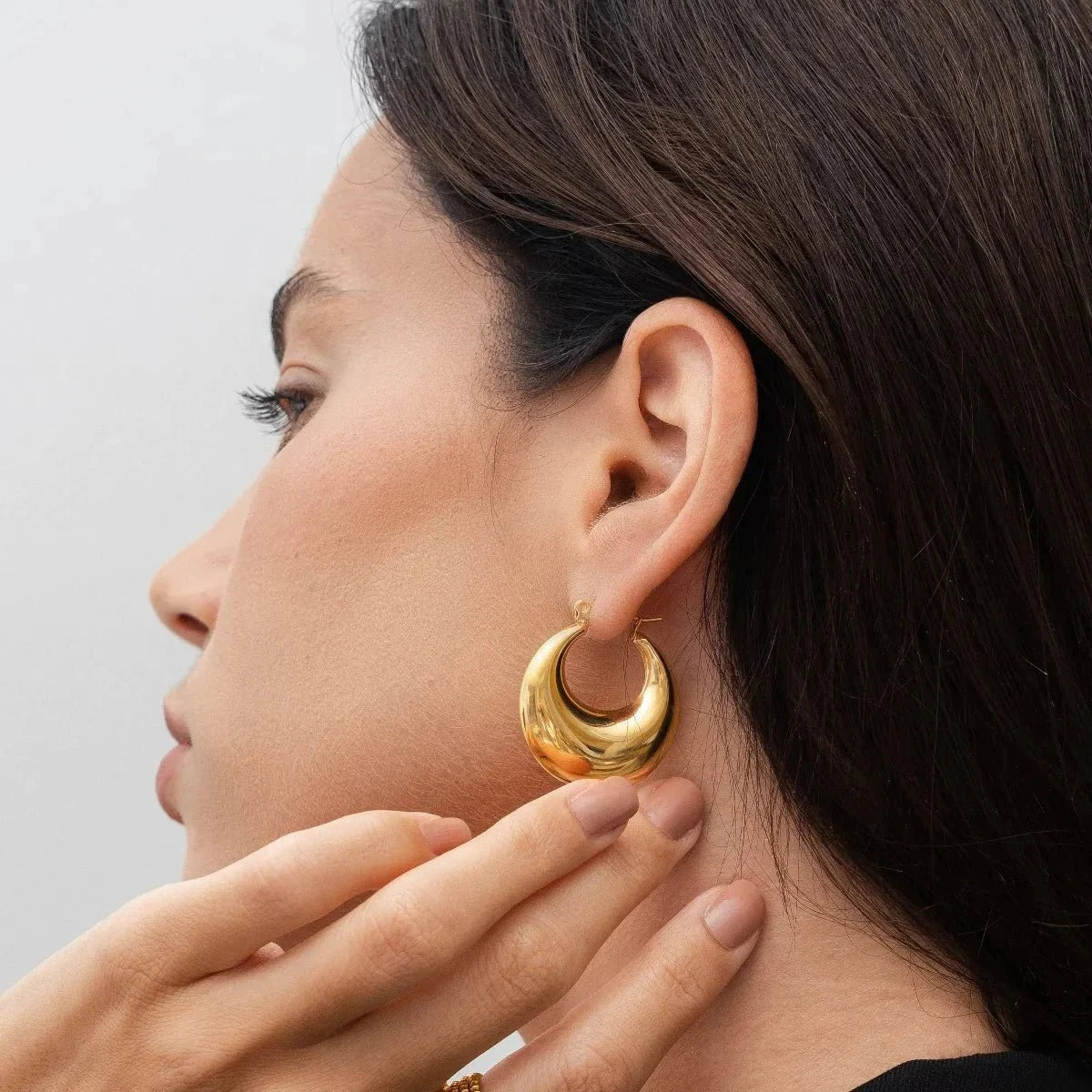 Brincos de Argola Bold Eva Banhado em Ouro 18k Brincos de Argola Bold Eva Banhado em Ouro 18k Minha loja 