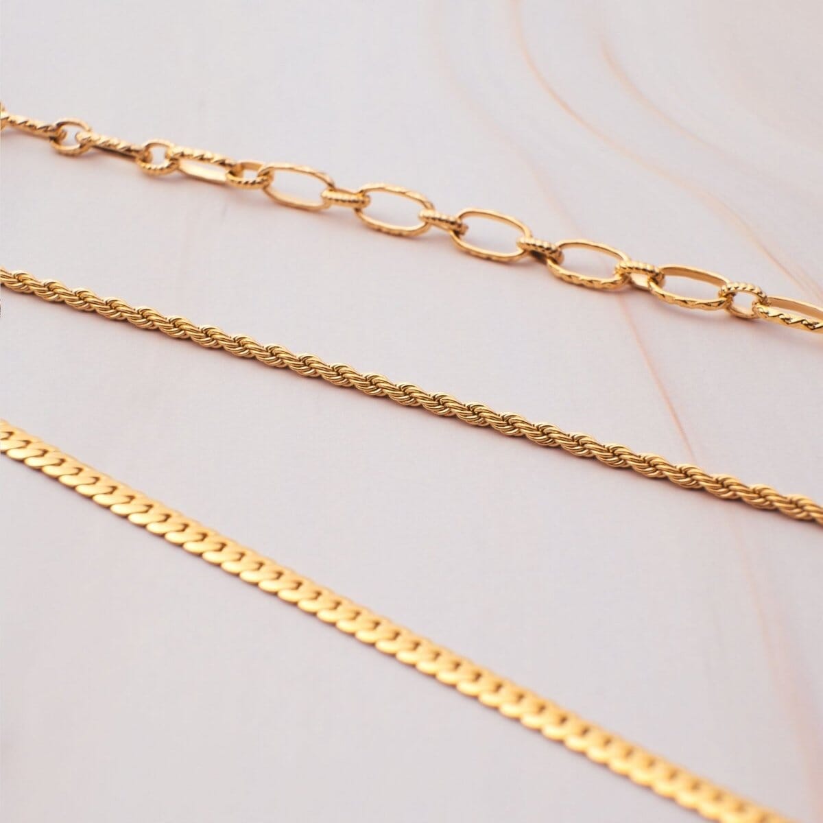 Colar Cordão Baiano Fino 2mm Banhado em Ouro 18k Colar Cordão Baiano Fino 2mm Banhado em Ouro 18k Minha loja 
