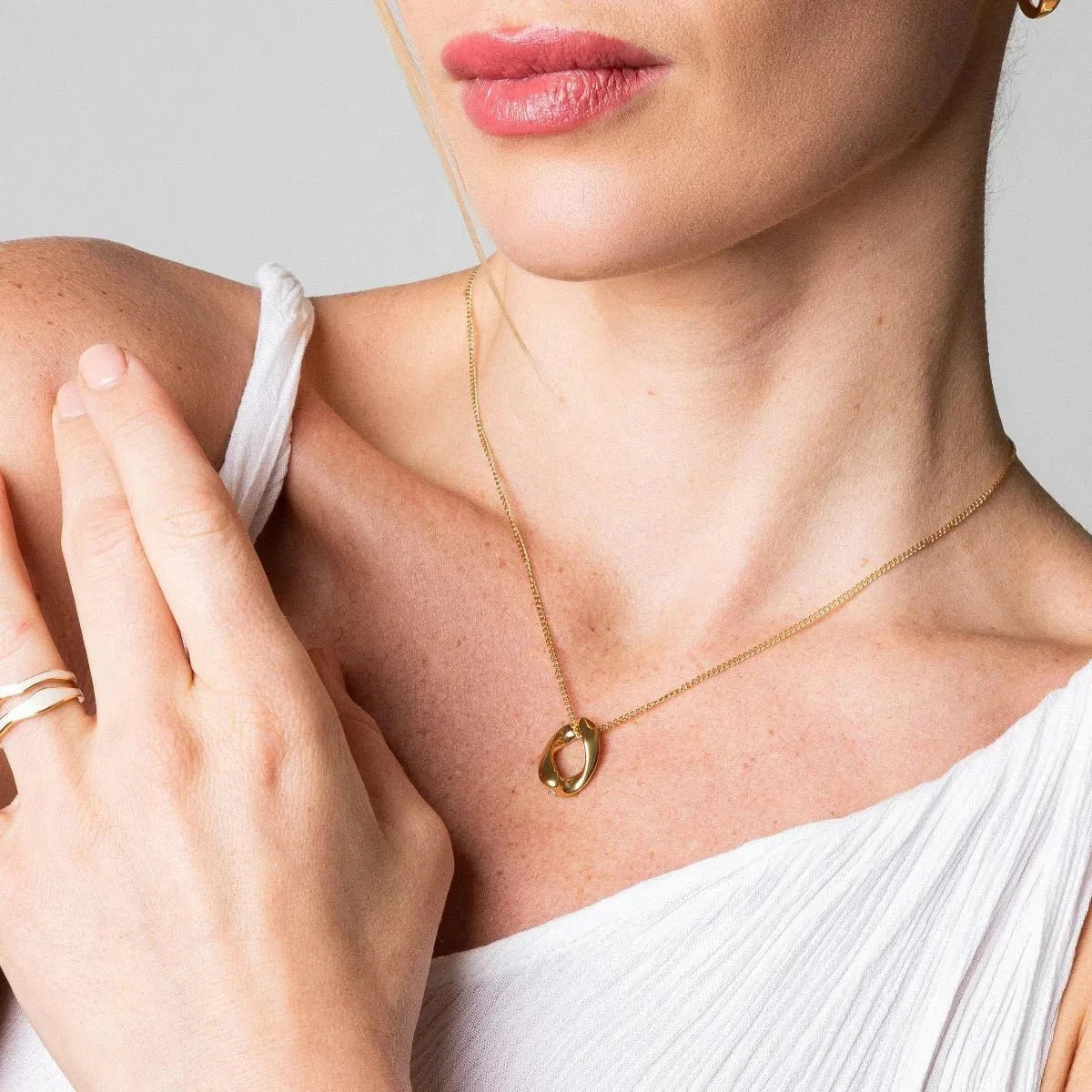 Colar Pingente Elo Banhado em Ouro 18k Colar Pingente Elo Banhado em Ouro 18k Minha loja 