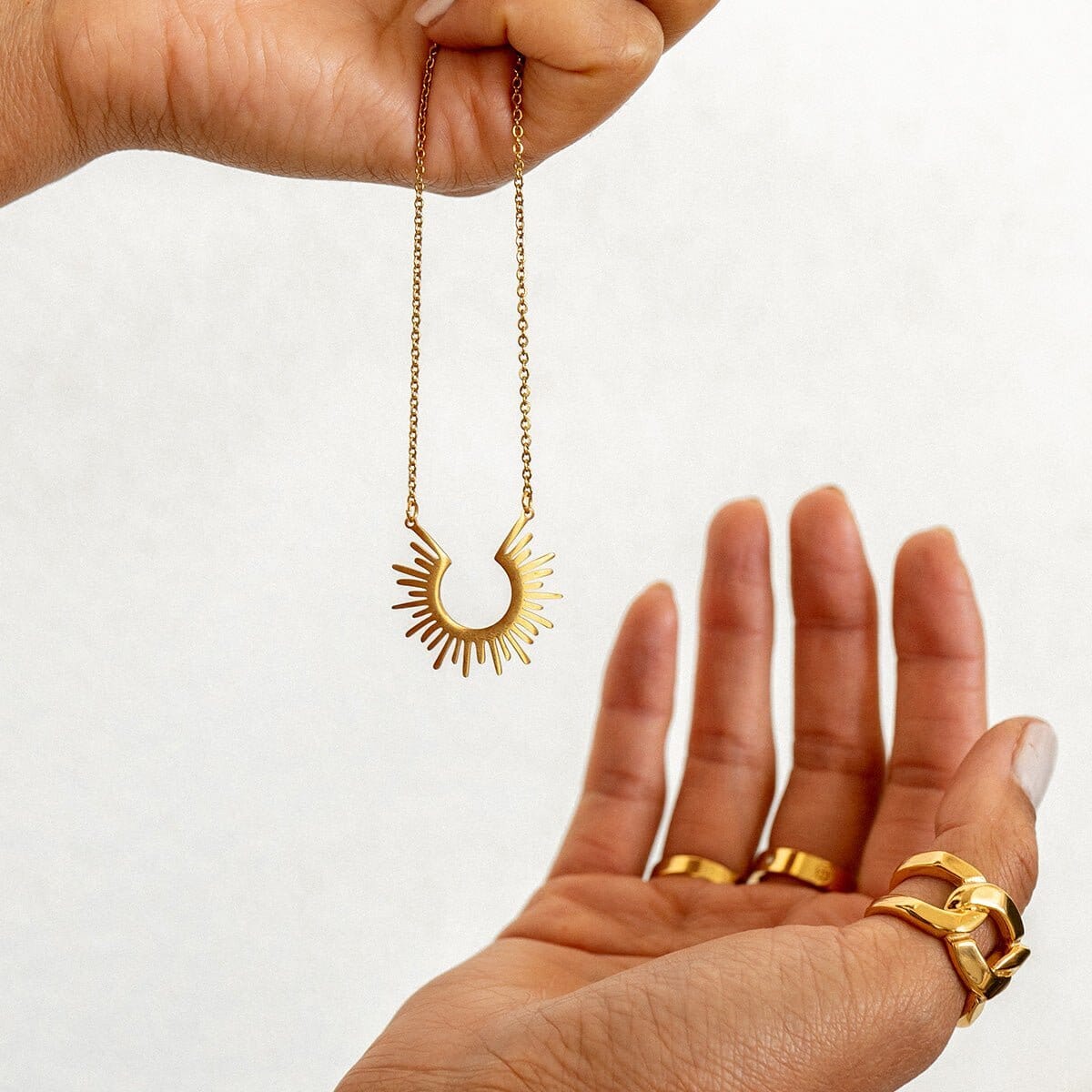 Colar Spike Pingente Banhado em Ouro 18K Colar Spike Pingente Banhado em Ouro 18K Minha loja 