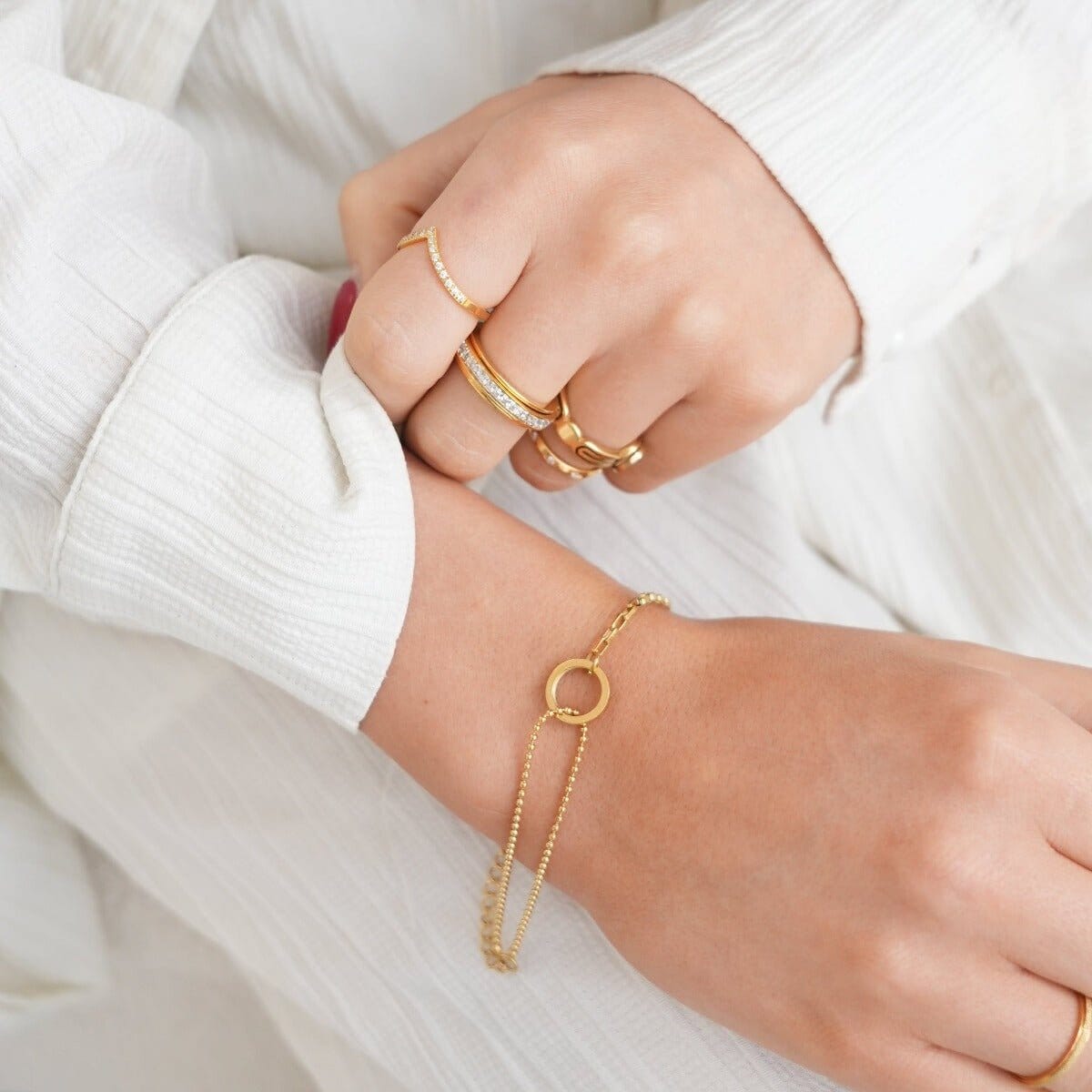 Pulseira Une Banhada em Ouro 18k Pulseira Harmonia Pingente de Anel Banhada em Ouro 18k Minha loja 